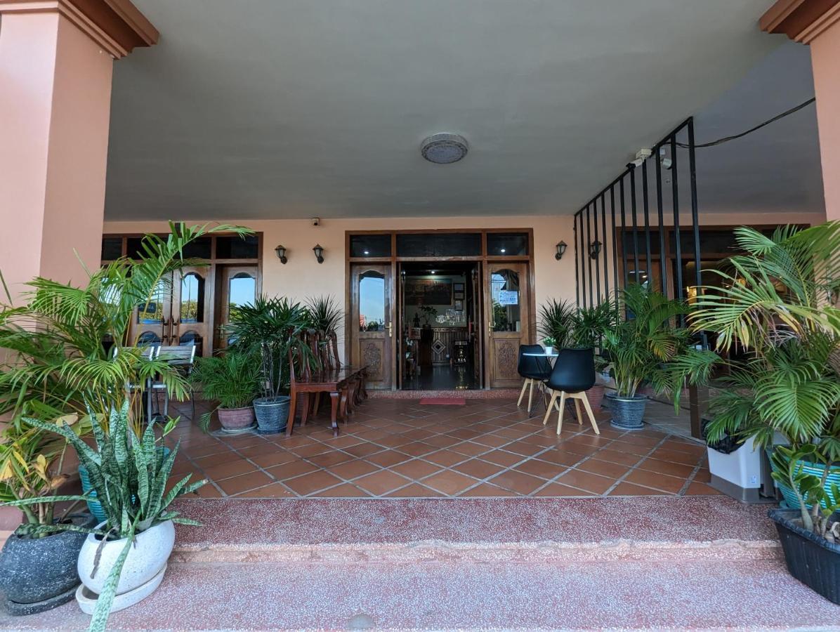 Reach Kunthea Guesthouse Siem Reap Exterior foto